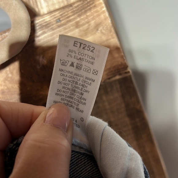 Anthology eve boot cut jeans. Size 20. EUC. - Picture 6 of 7